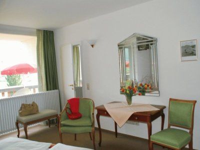 Hotel Flora بفرونتن المظهر الخارجي الصورة